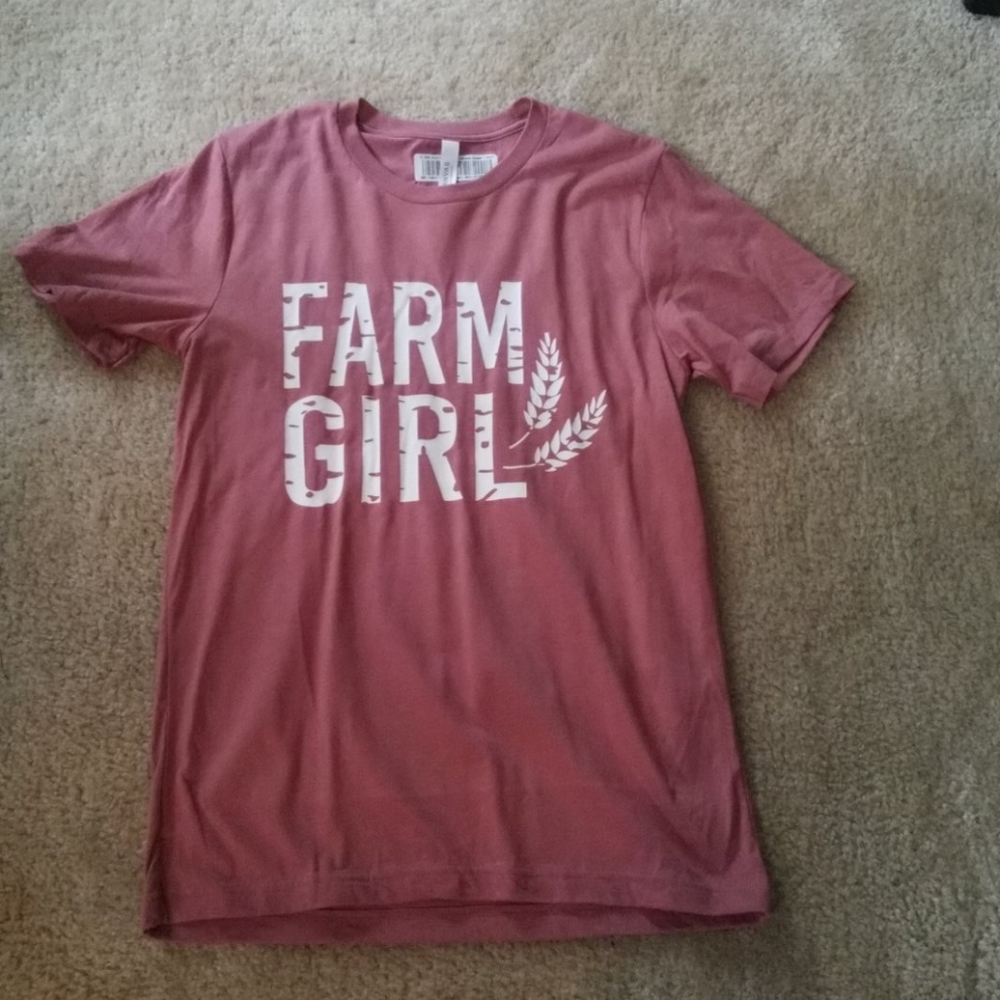 NEW farm girl tee